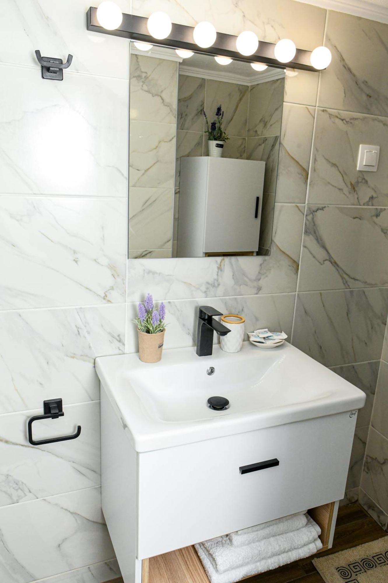 Sias Apartment Alexandroupolis Buitenkant foto